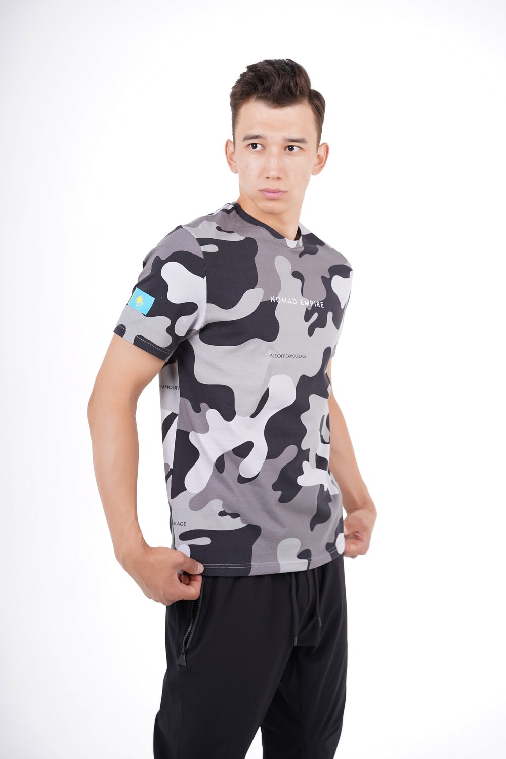 Футболка NOMAD EMPIRE CAMO GREY