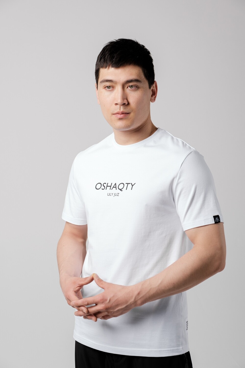 Футболка OSHAQTY WHITE