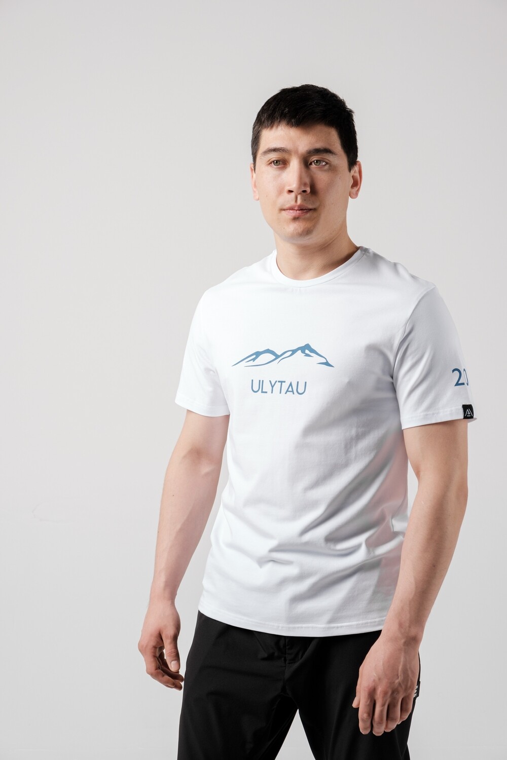 Футболка ULYTAU WHITE FLEX