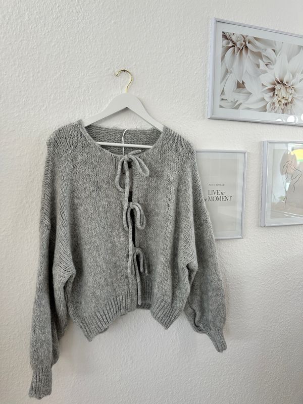 Cardigan Schleife