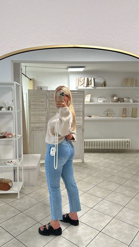 Redial Mom Jeans