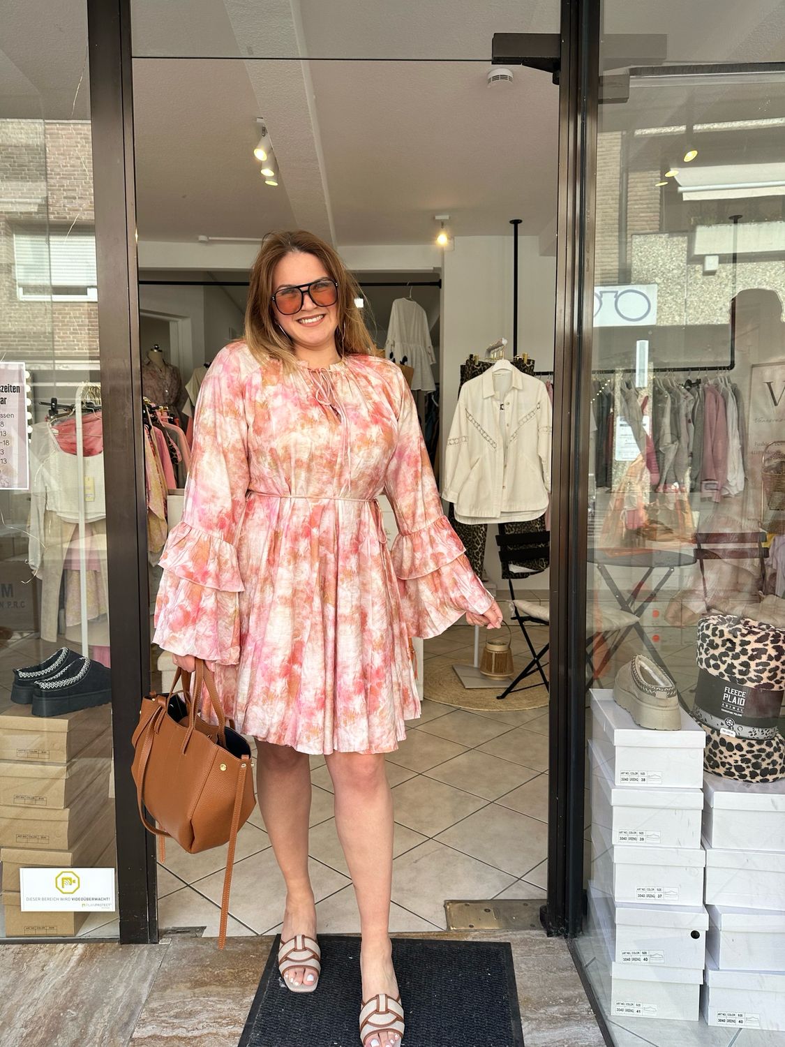 Boho Kleid mit Trompeten Ärmeln