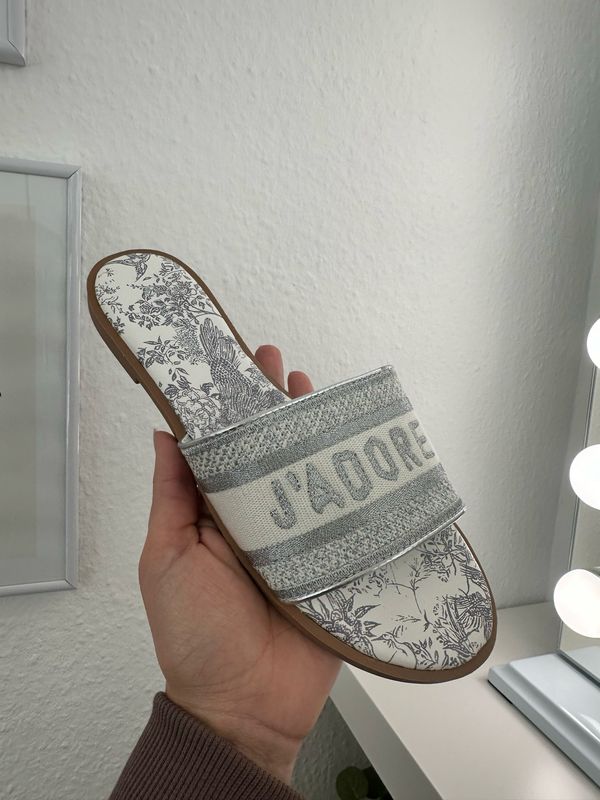 J‘adore Schlappen