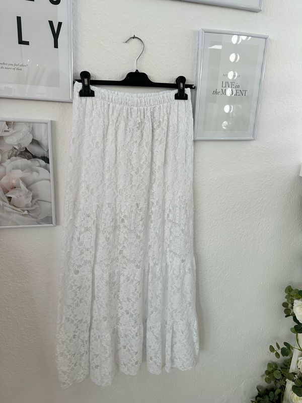 Rock mit kurzer Hose