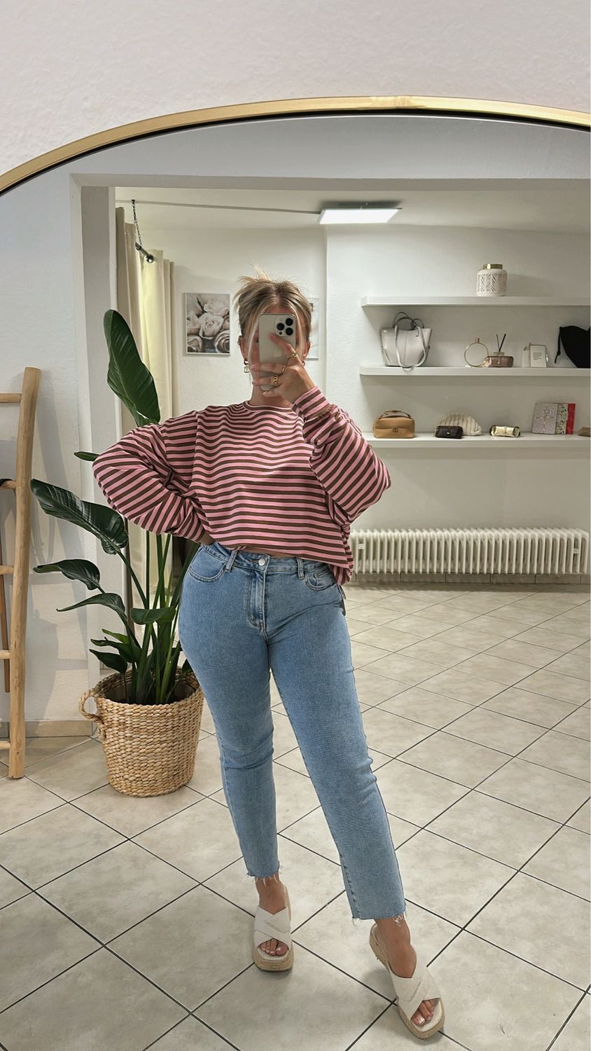 Redial Mom Jeans