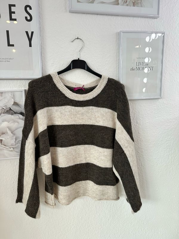 Pullover 3/4 Arm Pullover 3/4 Arm