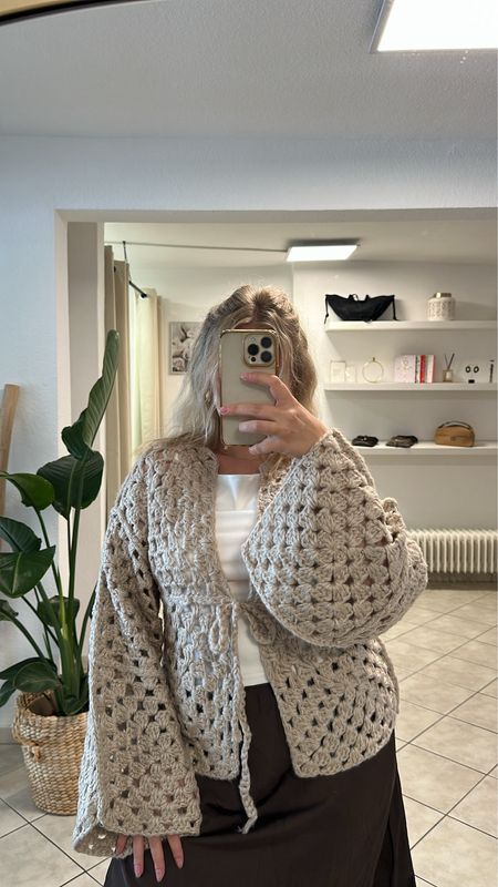 Handmade Strick Cardigan