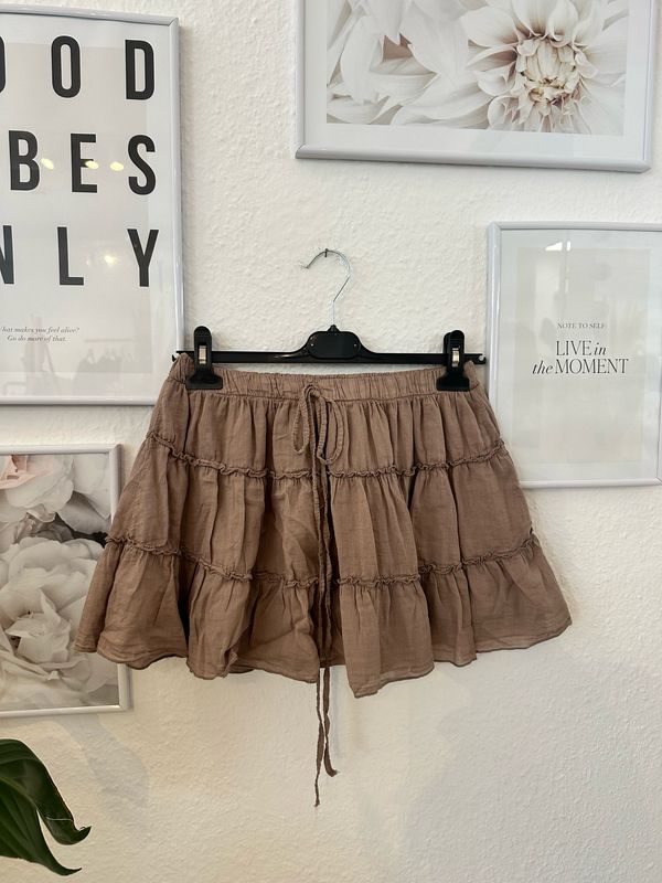 Mini Rock mit Hose Mini Rock mit Hose