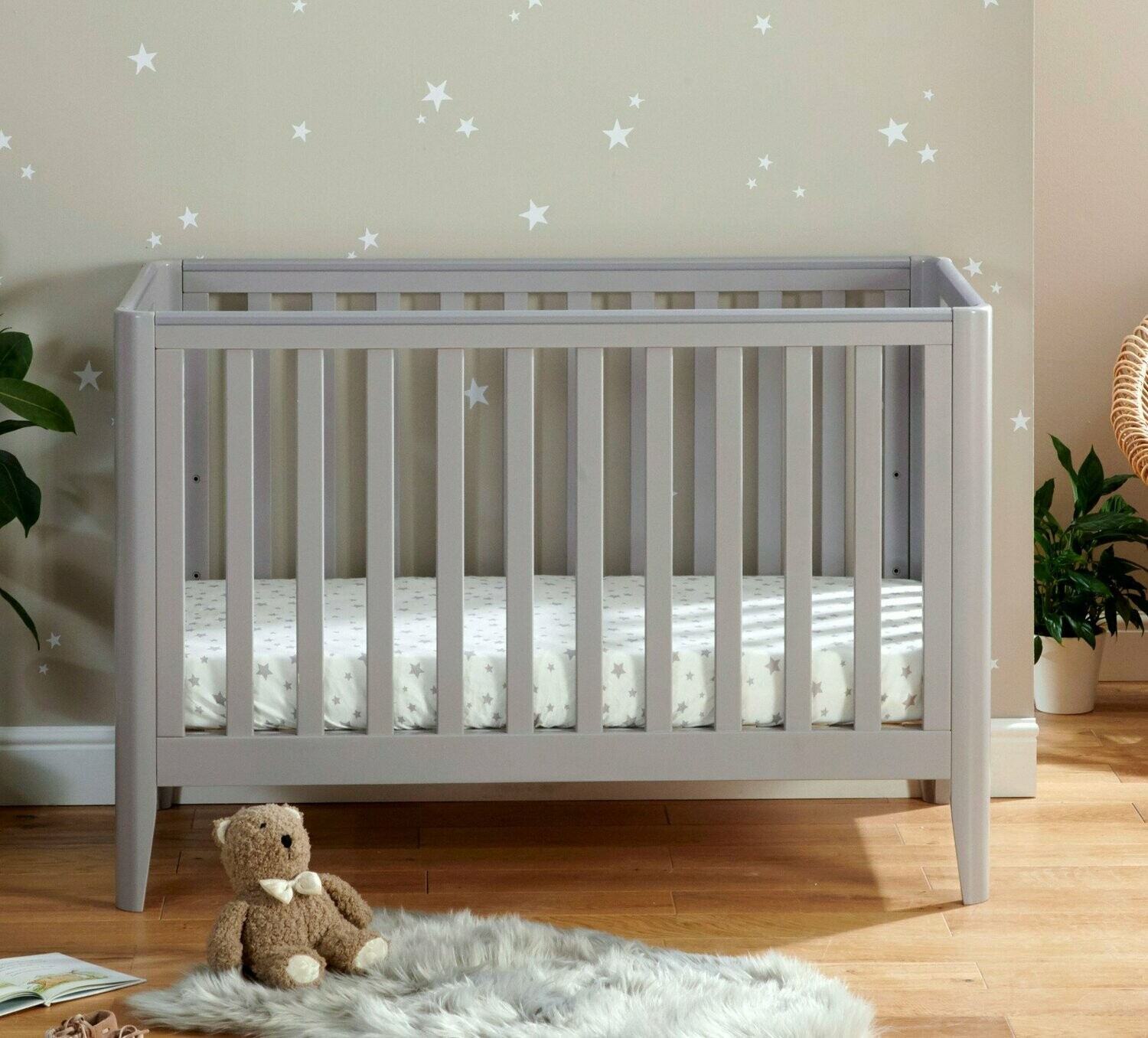 babymore cot bed