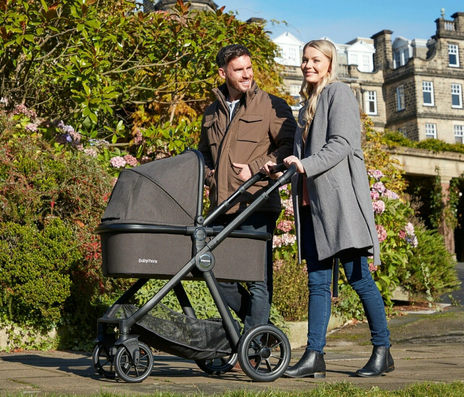babymore travel system