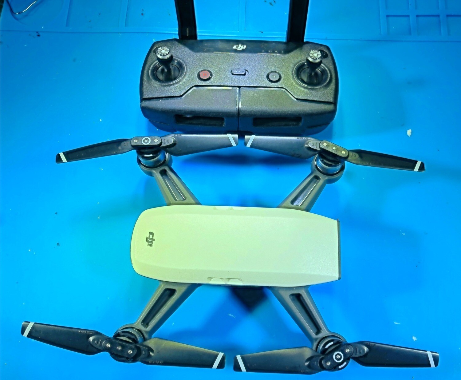 DJI Spark Fly More (2 accu's)
