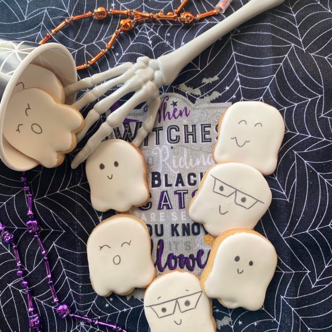 Mini Ghost Assortment