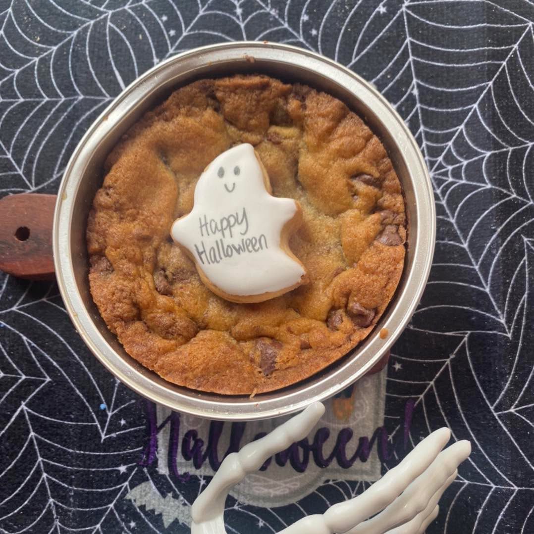 Individual Chocolate Chip Cookie