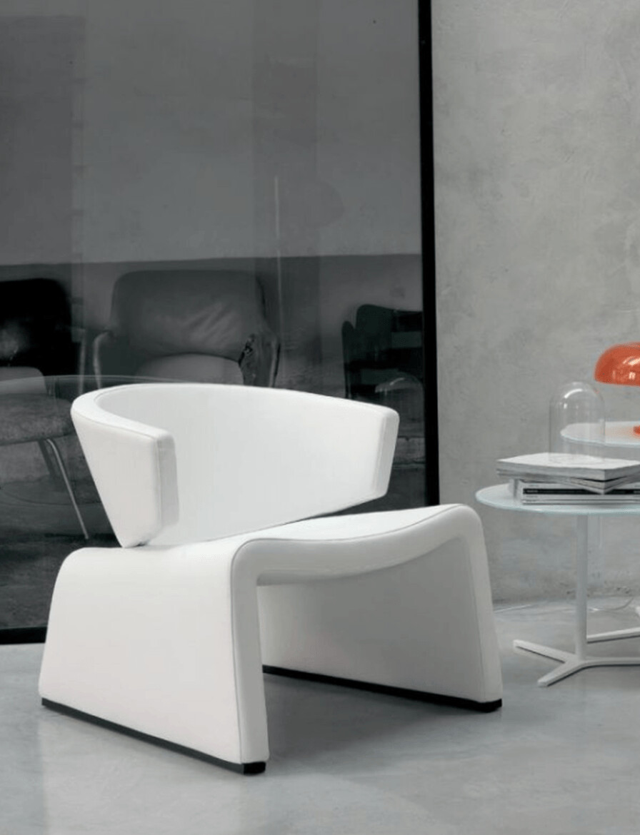 PUPA ARMCHAIR