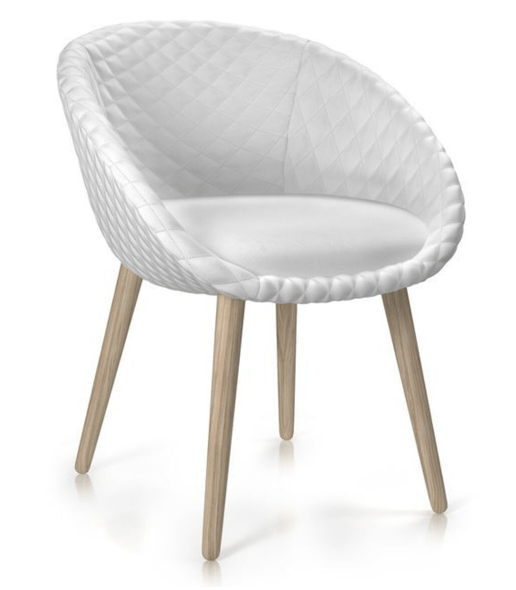 LOVE CHAIR