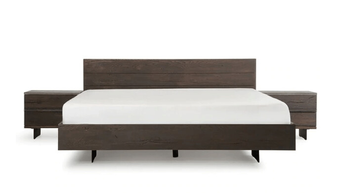 DARK AGED OAK BED