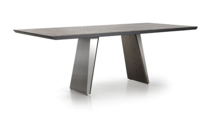 TIMELESS TABLE