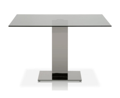 TRACE DINING TABLE