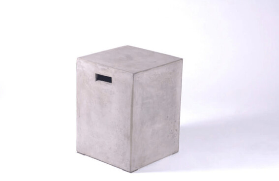 UNA STOOL