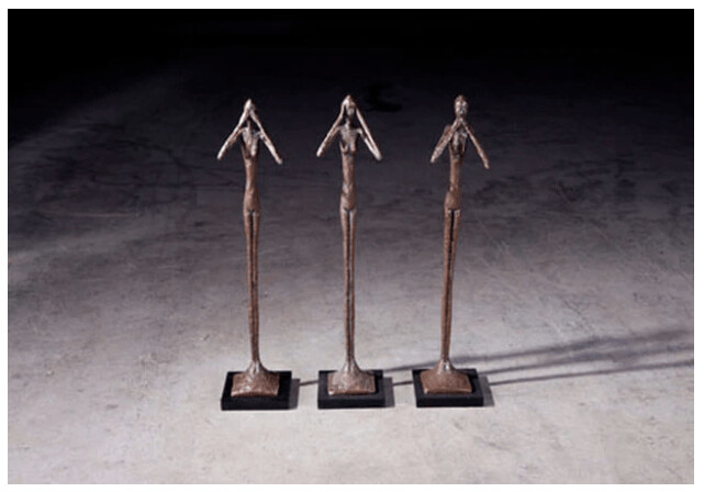 SEE NO EVIL SCULPTURE