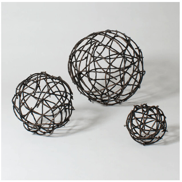 CAST IRON BALLS