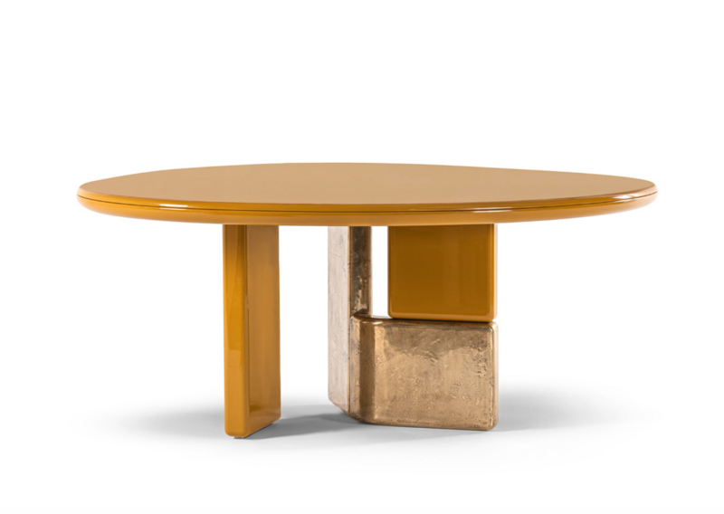 OVOO TABLE
