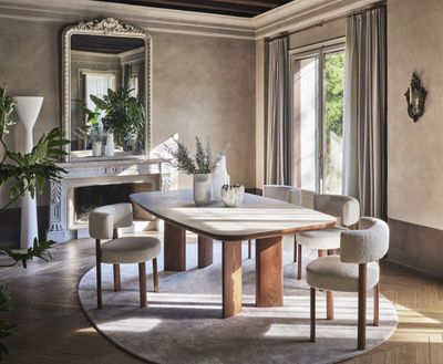 DINING & KITCHEN