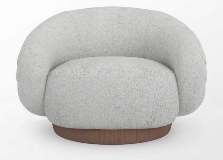 PLUSH ACCENT CHAIR