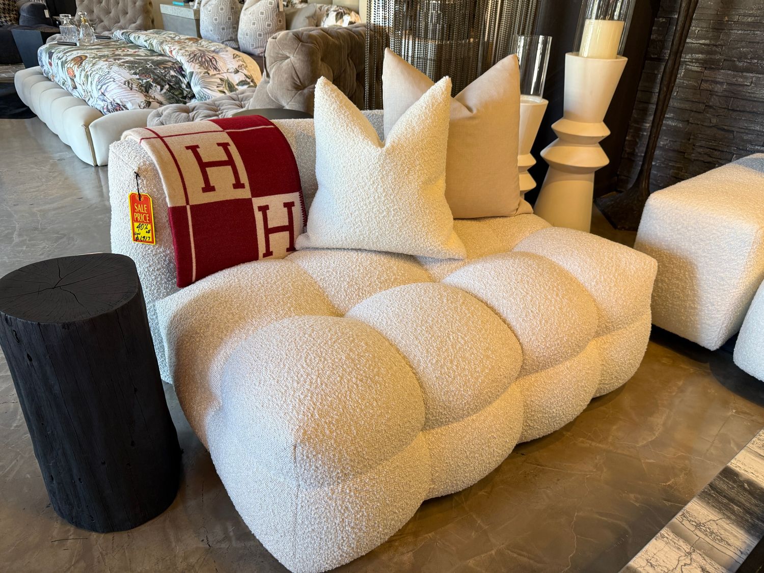 CLOUD LOUNGE CHAIR