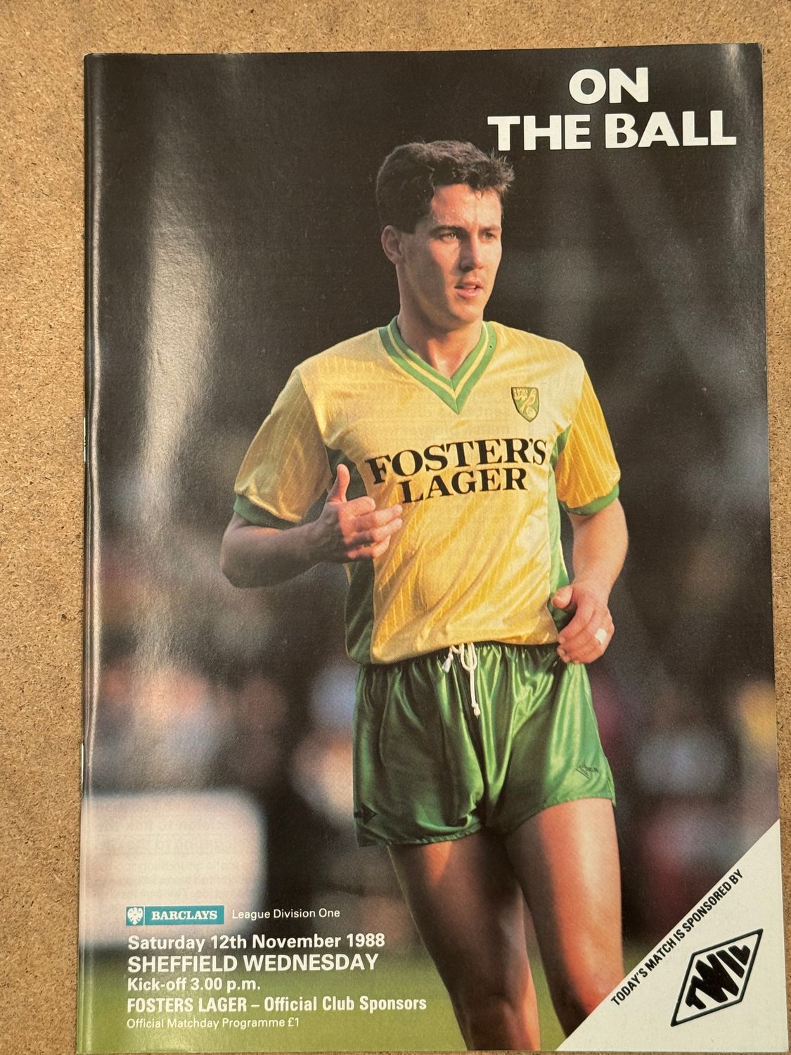 Norwich City v Sheffield Wednesday - 12/11/88