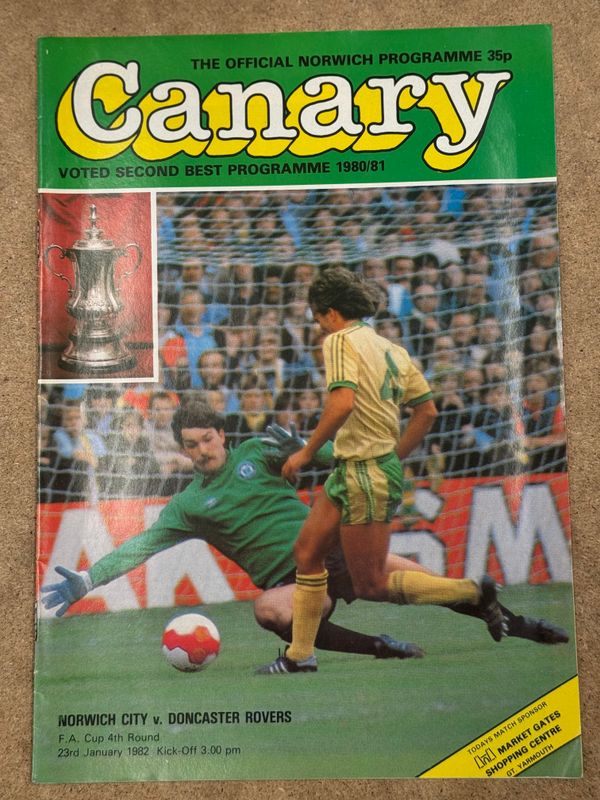 Norwich City v Doncaster Rovers - 23/1/82