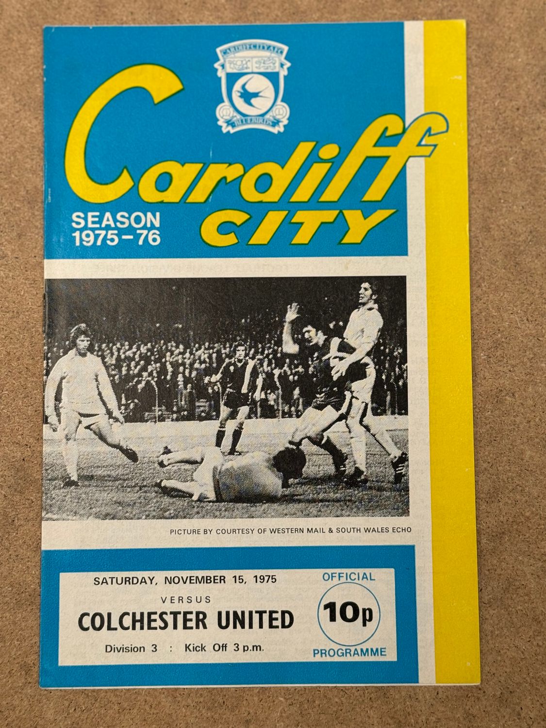 Cardiff City v Colchester United - 15/11/75