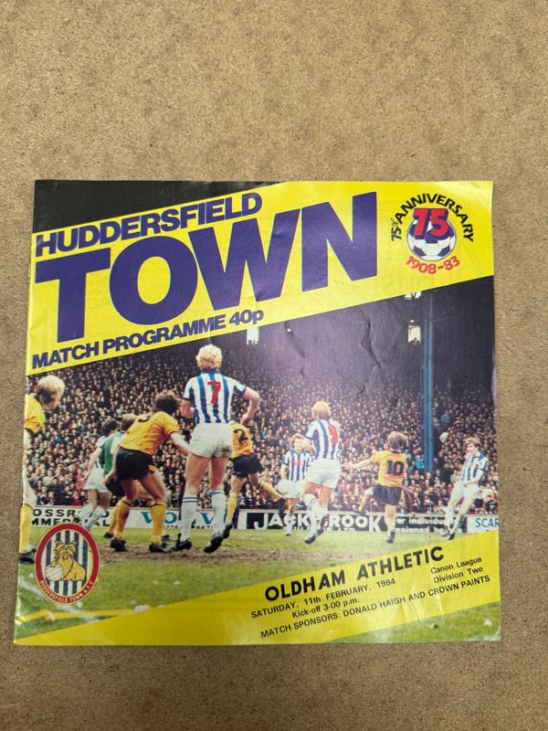 Huddersfield Town v Oldham Athletic - 11/2/84