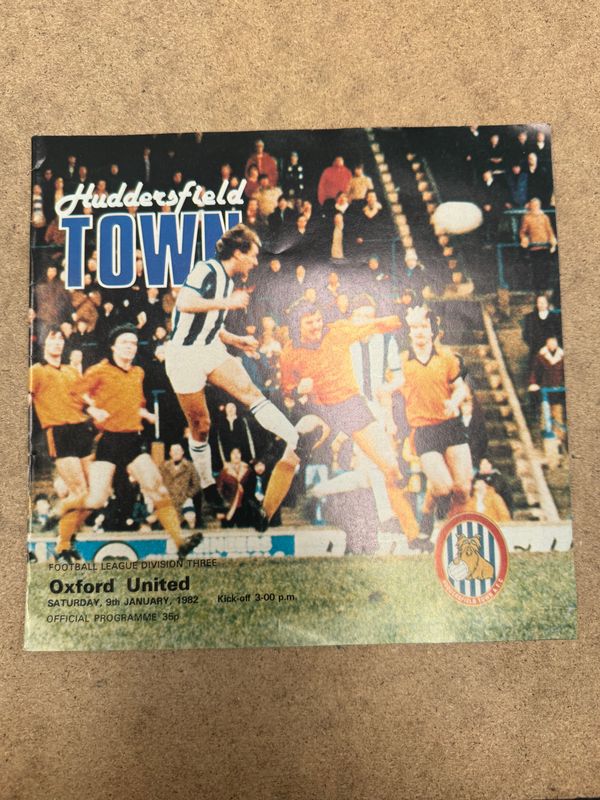 Huddersfield Town v Oxford United - 9/1/82