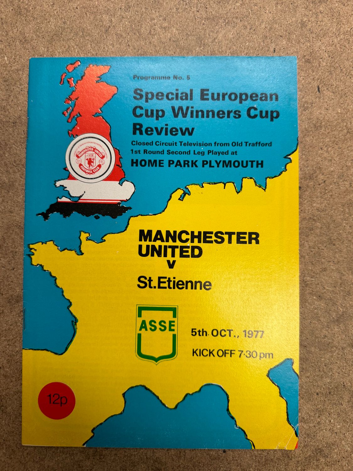 Manchester United v St Etienne - 5/10/77