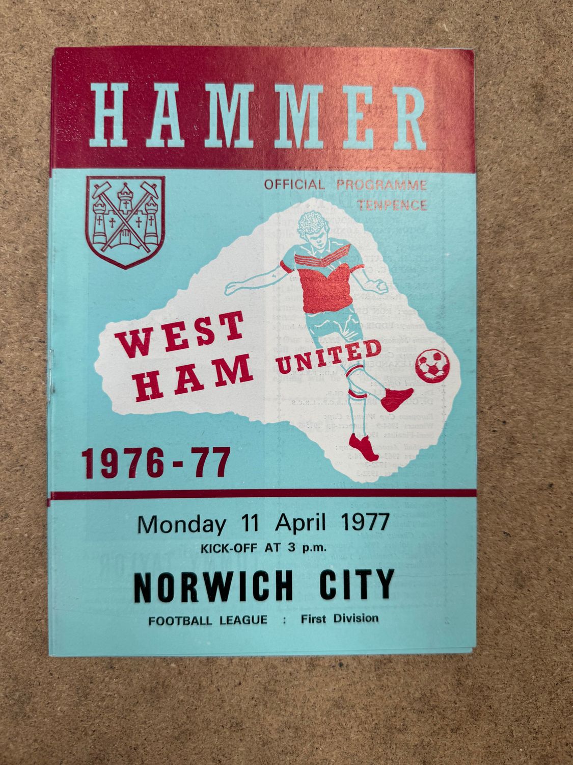 West Ham United v  Norwich City - 11/4/77