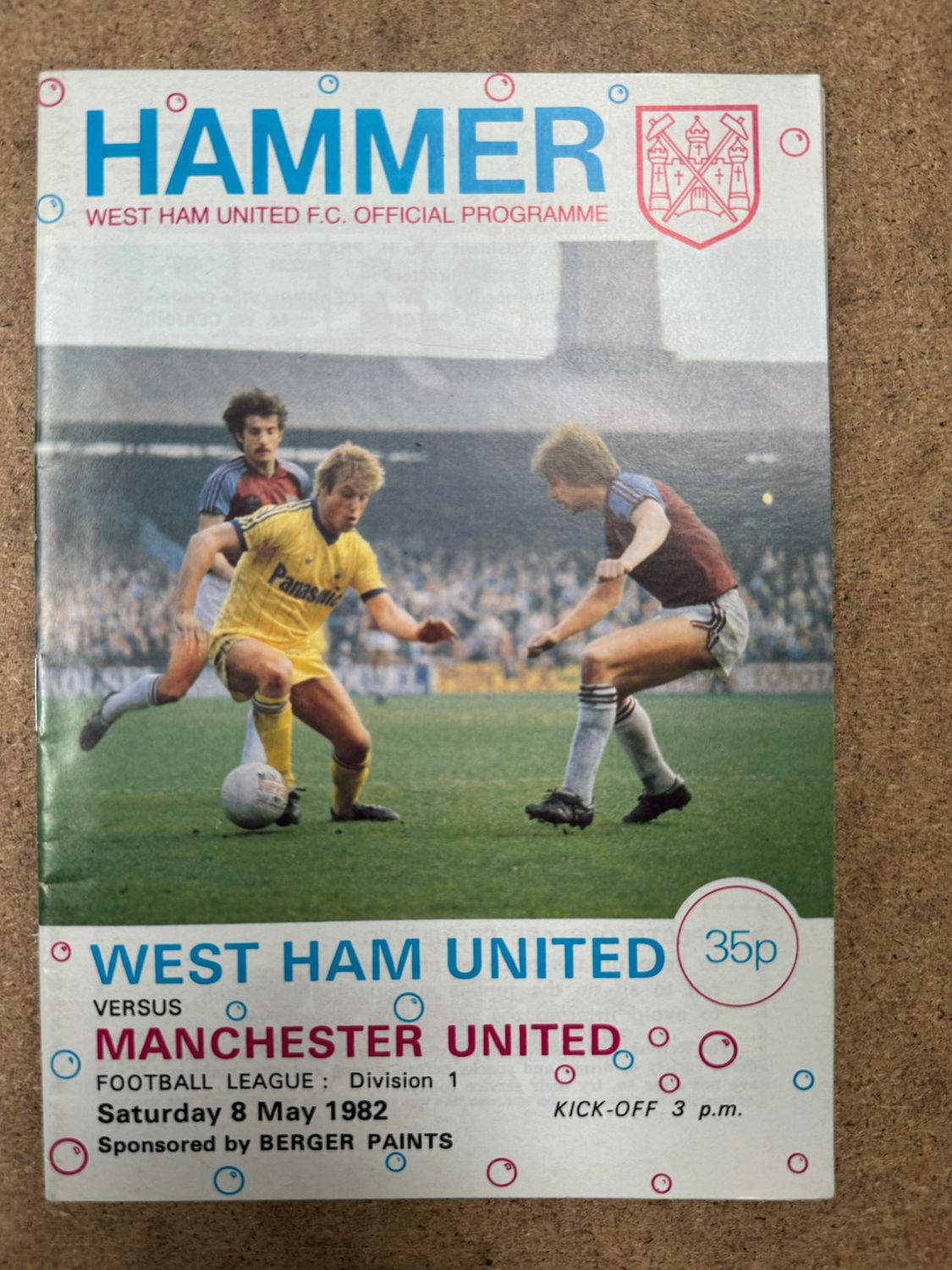 West Ham United v  Manchester United - 8/5/82