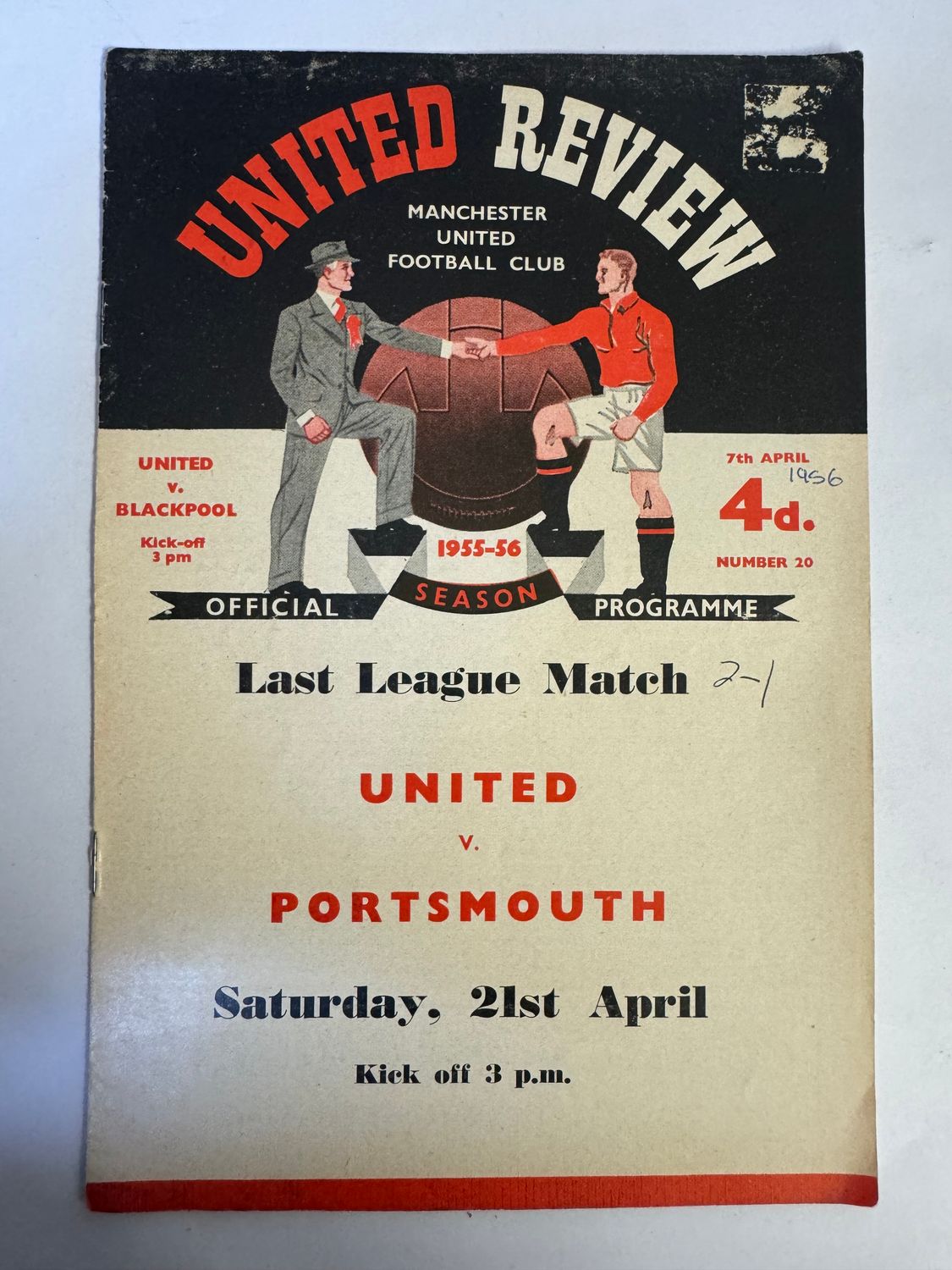 Manchester United v Blackpool - 7/4/56