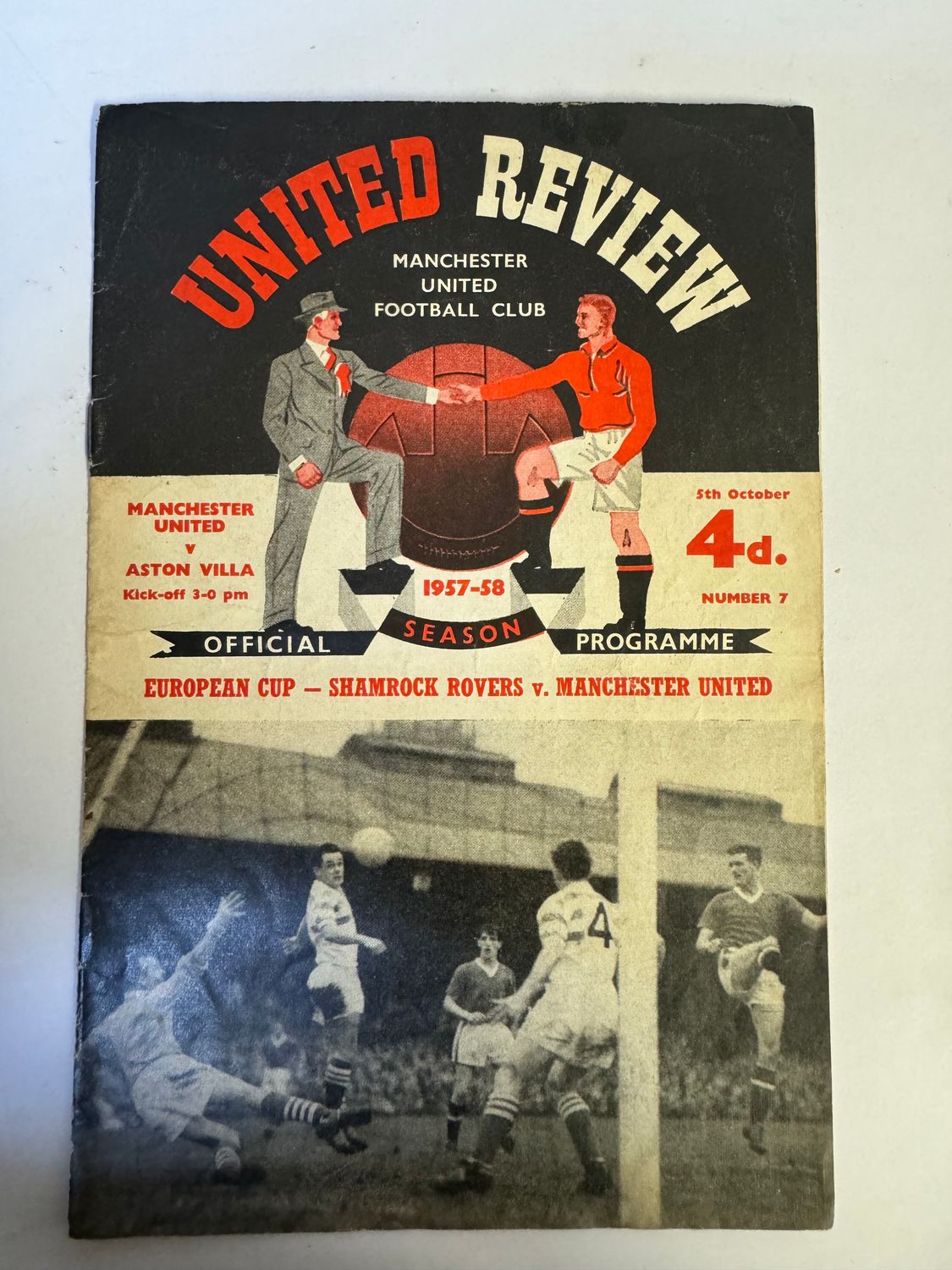 Manchester United v Aston Villa - 5/10/57