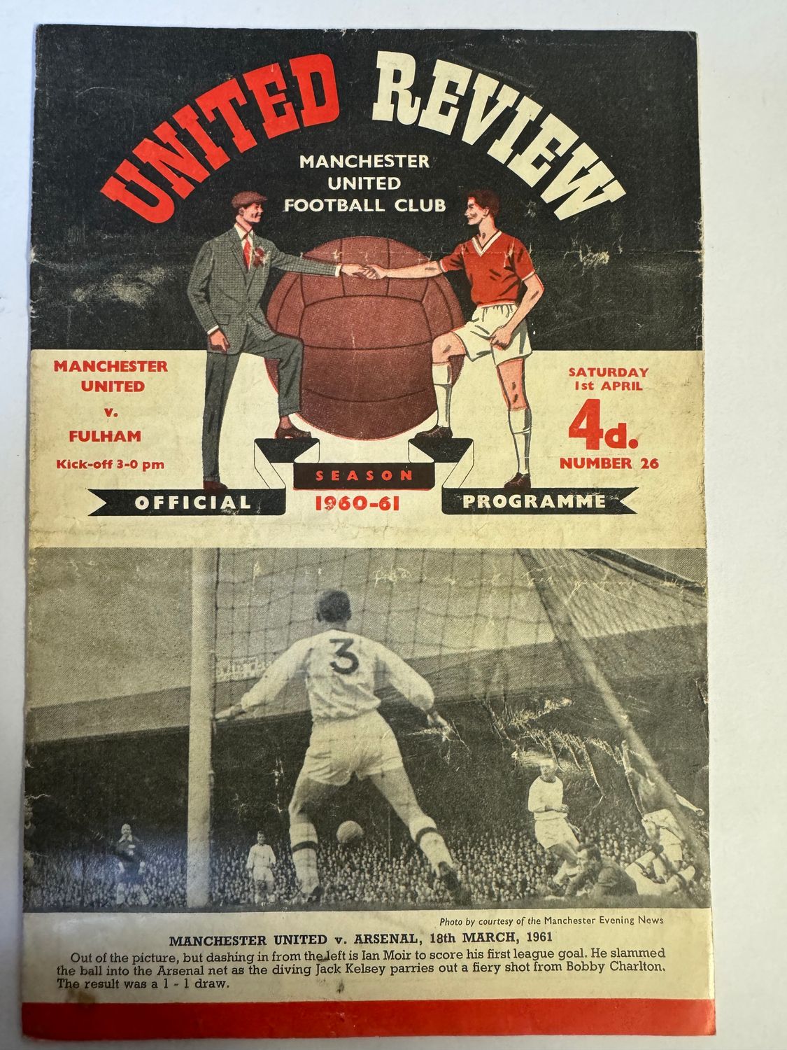 Manchester United v Fulham - 1/4/61