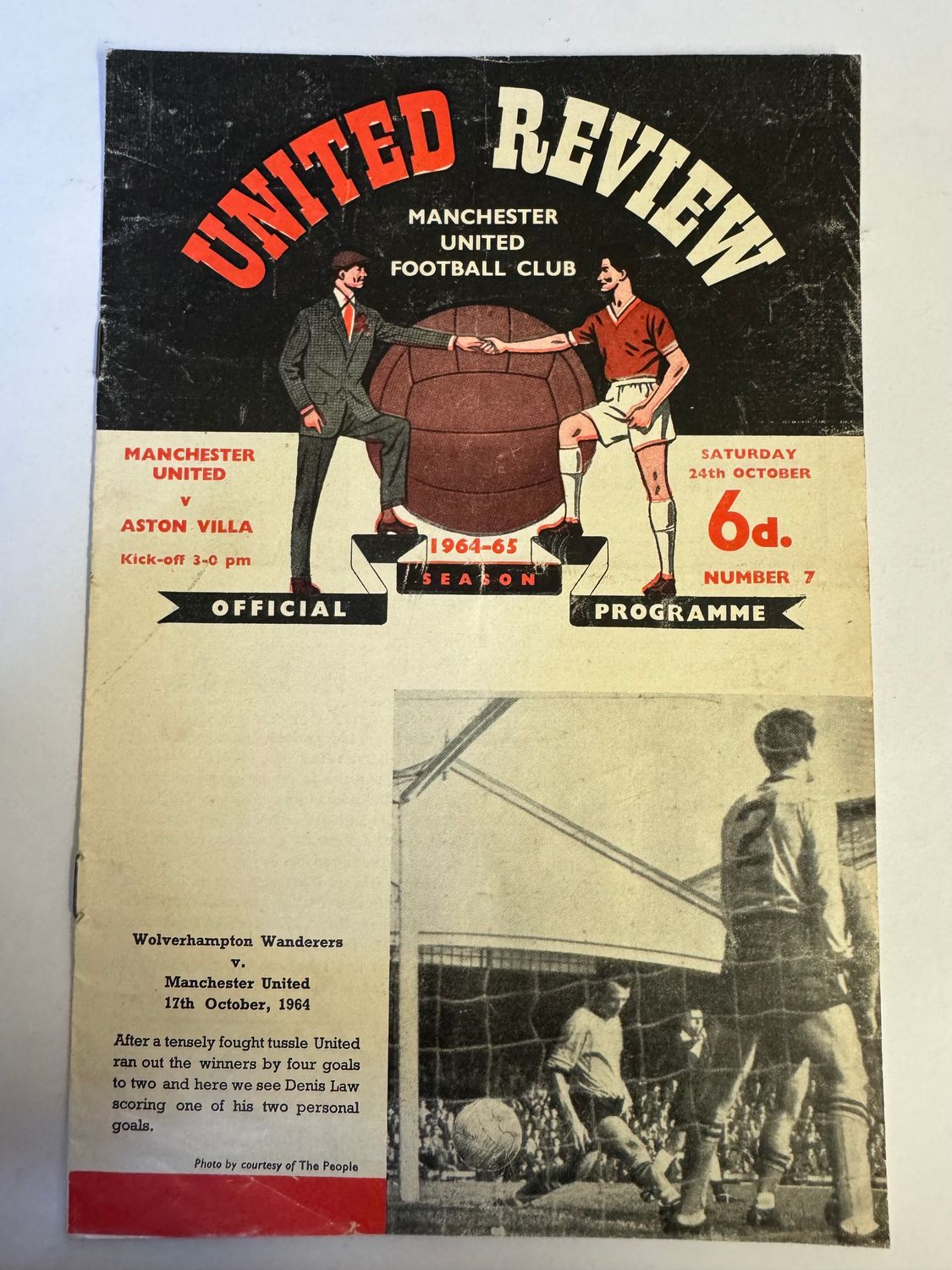 Manchester United v Aston Villa - 24/10/64