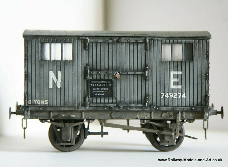 CC006B NBR - LNER Avery Tool Van