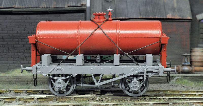 O Gauge RCH 1907 design sulphuric acid tank wagon