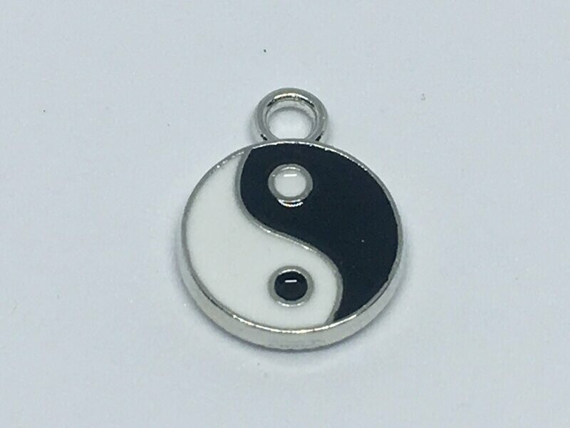 Pendentif  Yin & Yang  noir et Blanc