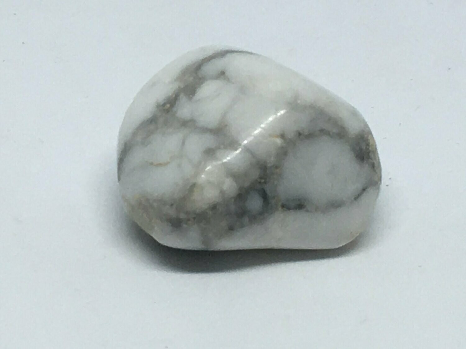 Pierre Roulée  Howlite Blanche