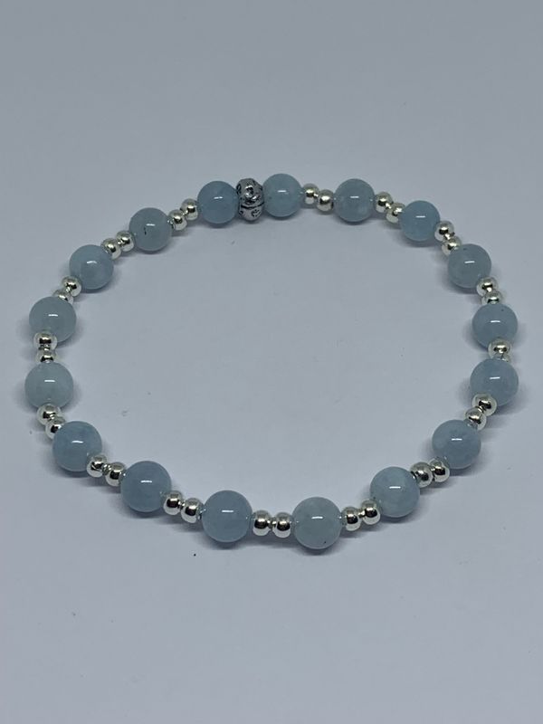 Bracelet pierre Aigue marine 6 mm,