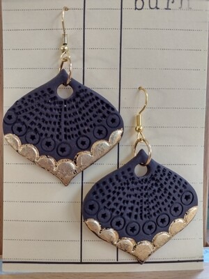 Black ceramic ogee earrings with fine gold leaf