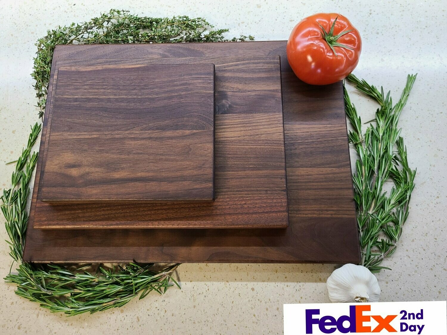 Rich Grained 3/4 Walnut Wood Cutting Board Set