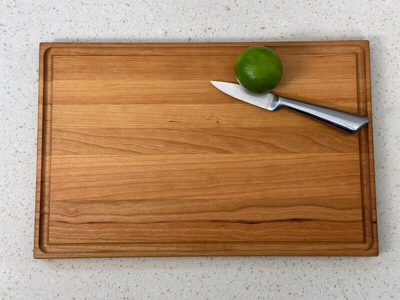 11" x 17" x 3/4" Cherry Cutting Board with Groove