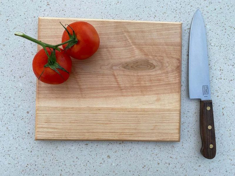 Maple Chamfered Edge Cutting Board - 10 Maple Chamfered Edge Cutting Board - 10" x 12" x 3/4"
